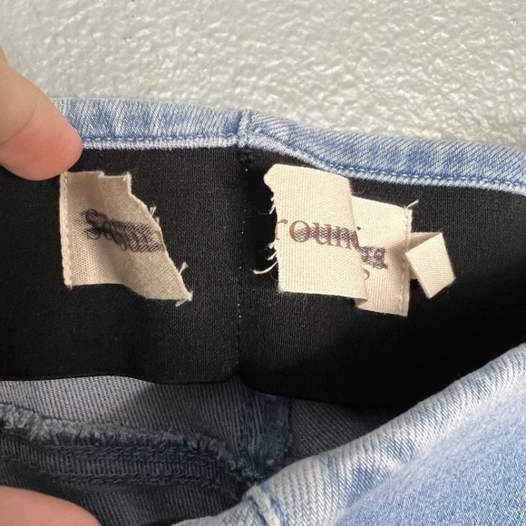 Soft Surroundings Pull On Skinny Jeans Size 3X Light Faded Wash Whiskering NEW - Picture 3 of 8